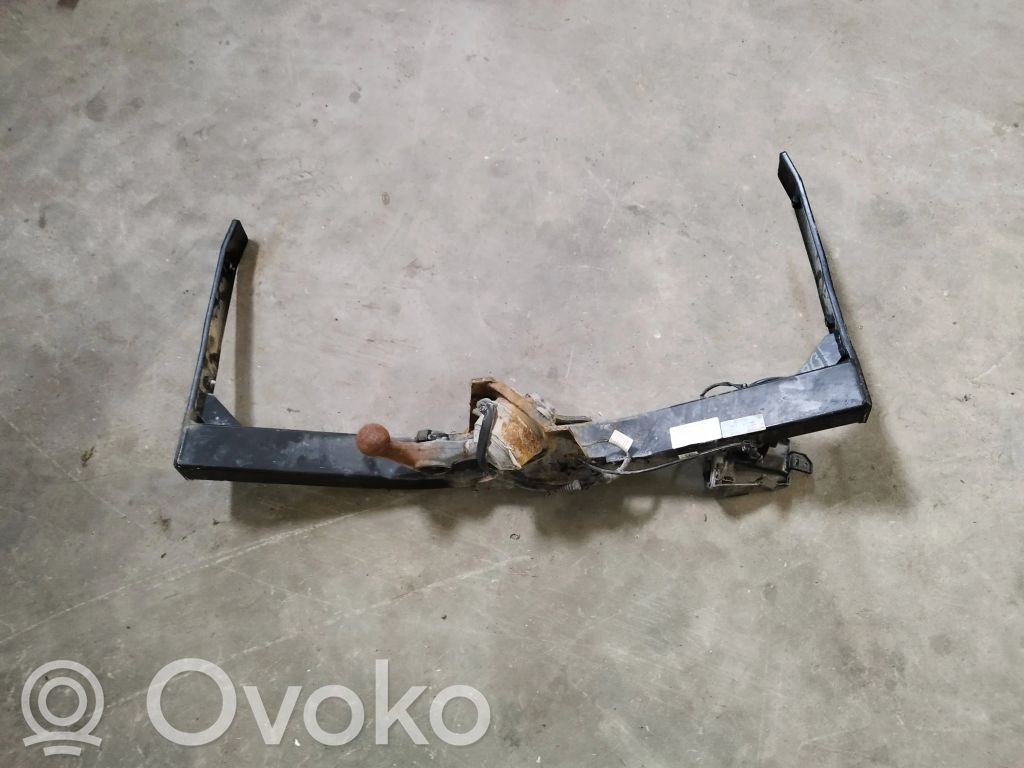 Volkswagen Tiguan Āķa komplekts 