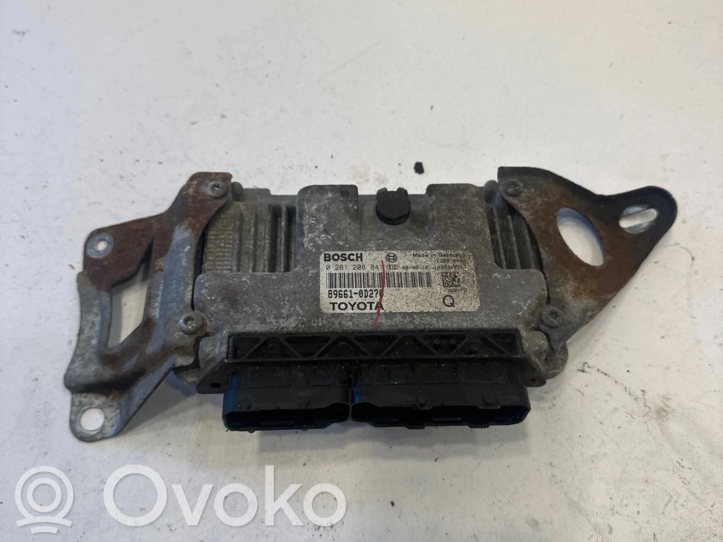 Toyota Yaris Engine control unit/module 