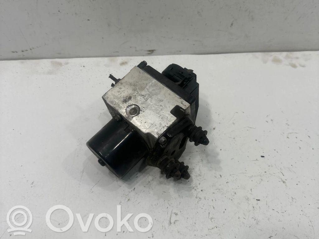 Volkswagen PASSAT B6 Bomba de ABS 