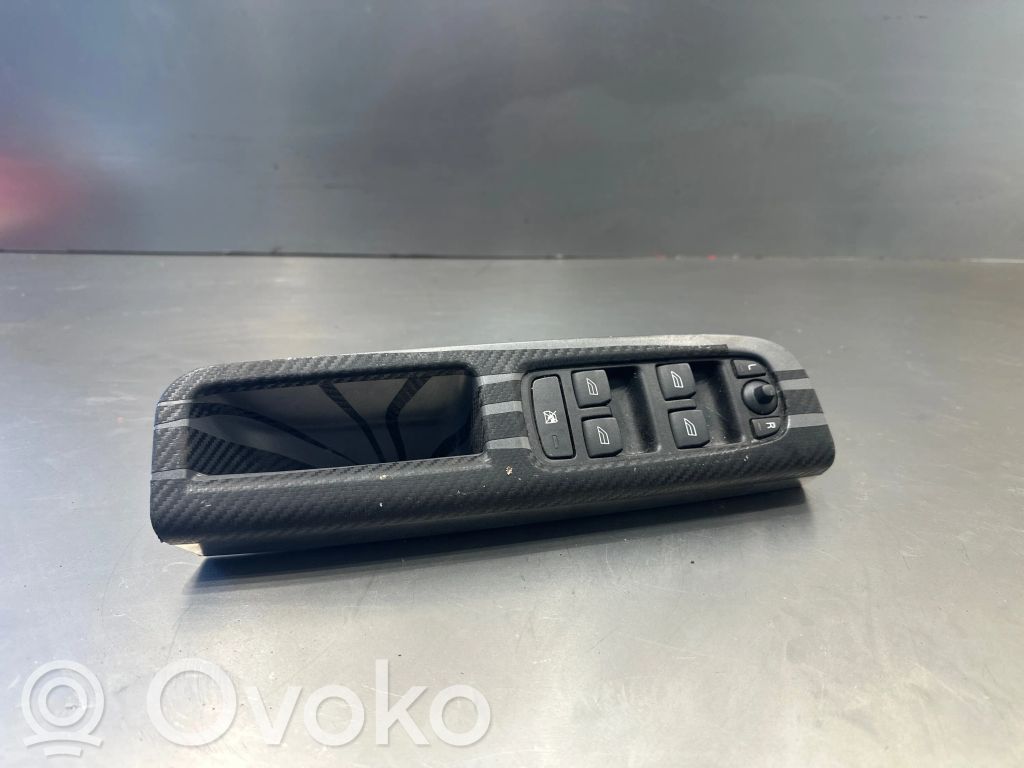 Volvo V50 Przyciski szyb 