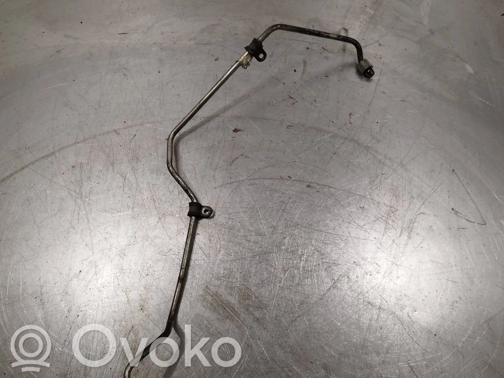 Audi A6 S6 C6 4F Turbolader Ölleitung Ölschlauch 