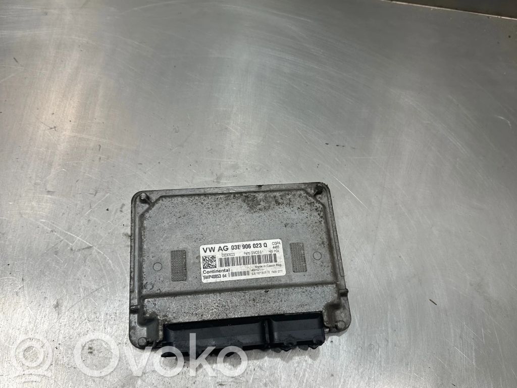 Skoda Fabia Mk2 (5J) Engine control unit/module 