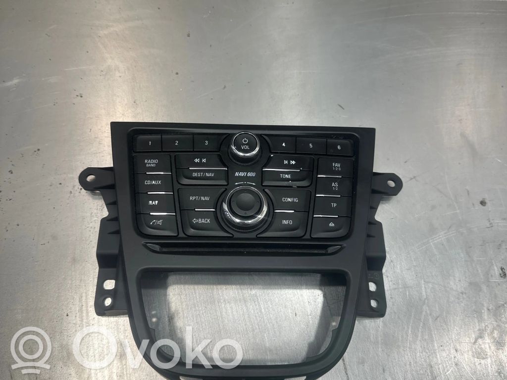 Opel Mokka Panel / Radioodtwarzacz CD/DVD/GPS 