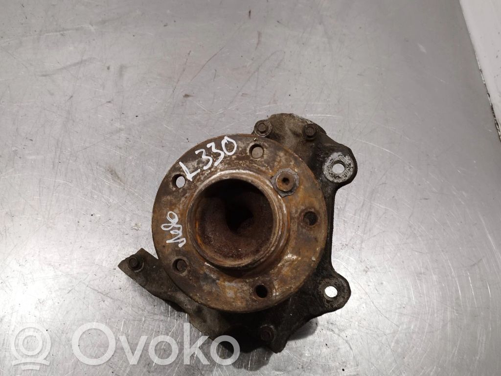 BMW 1 E81 E87 Front wheel hub 