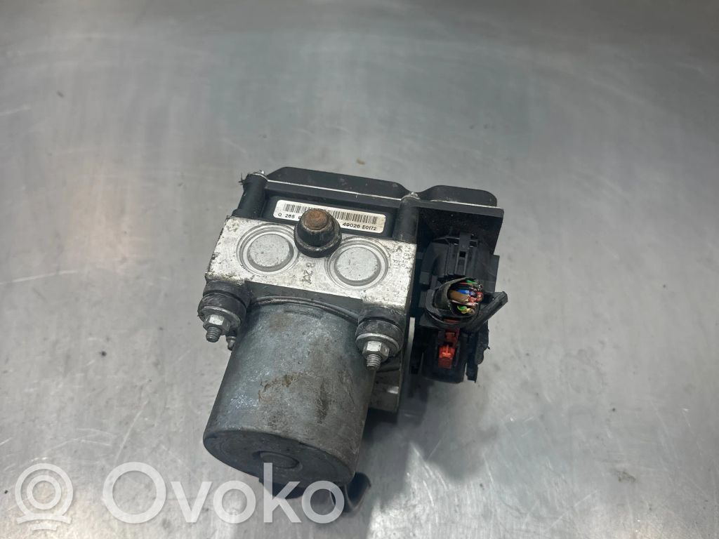 Audi A4 S4 B7 8E 8H ABS-pumppu 