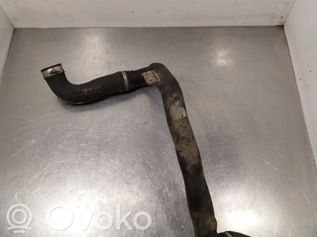 Volkswagen Touran I Intercooler hose/pipe 