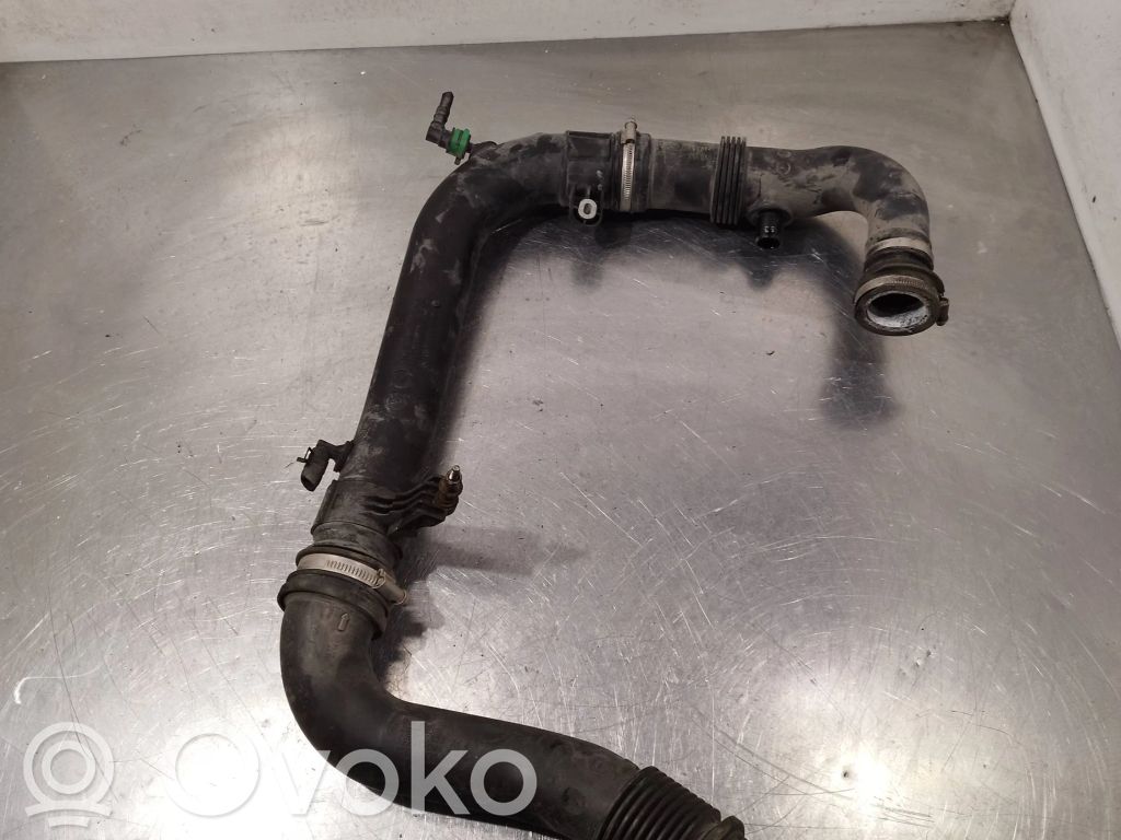 Ford B-MAX Schlauch / Leitung Ladeluftkühler 