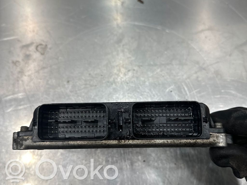 Suzuki SX4 Engine control unit/module 