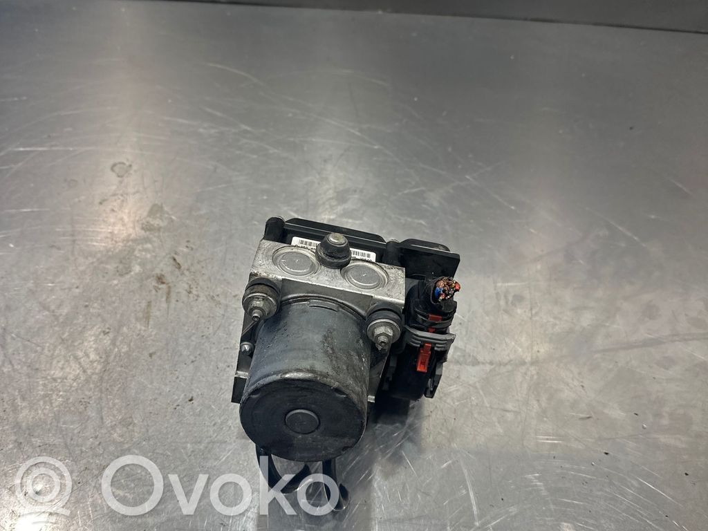 Seat Exeo (3R) ABS bloks 