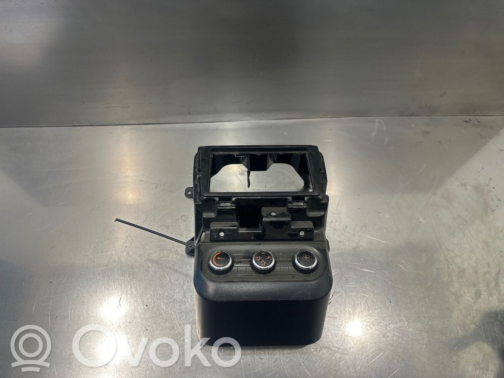 Console centrale, commande chauffage/clim   1405297,L100013