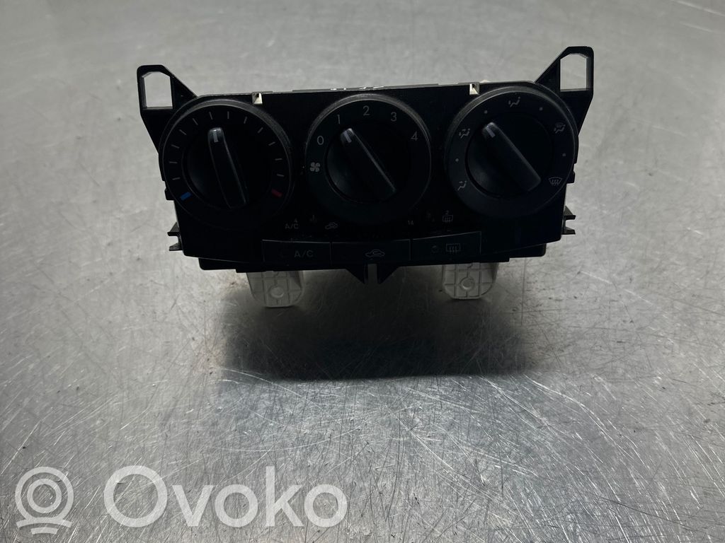 Mazda 5 Climate control unit 