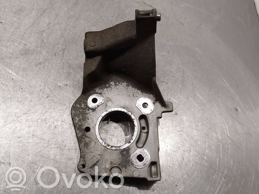 Citroen C3 Fuel pump bracket 