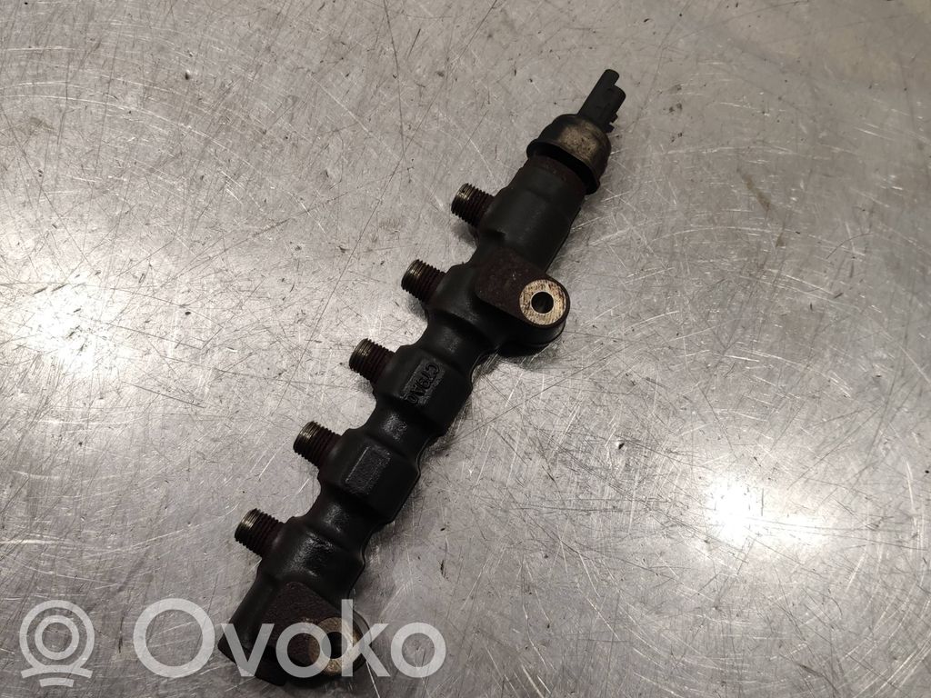 Peugeot 207 Fuel main line pipe 