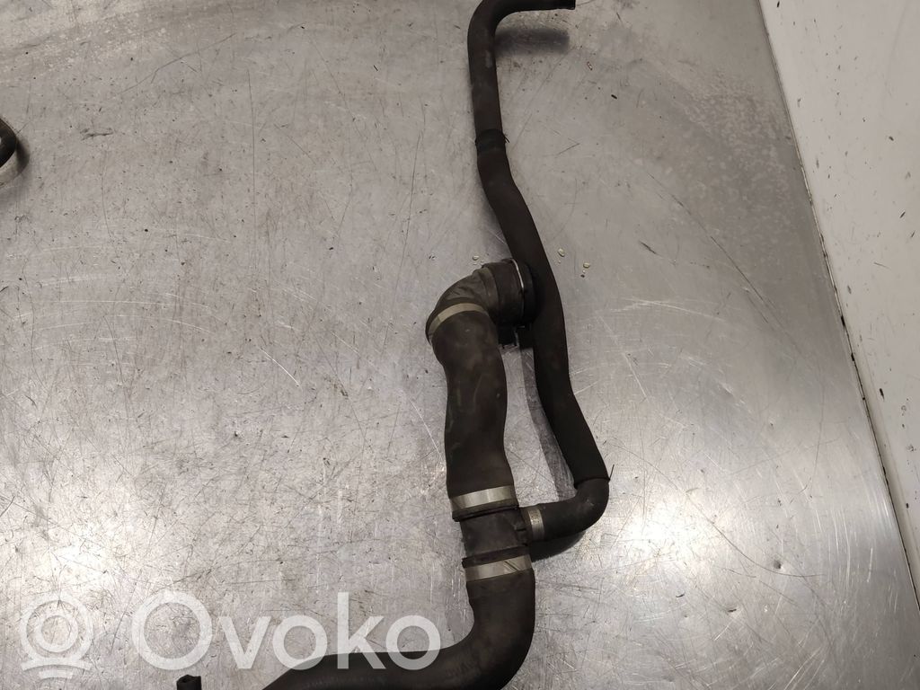 BMW 3 E90 E91 Engine coolant pipe/hose 