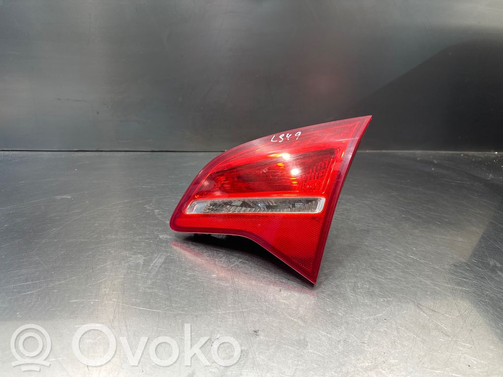 Opel Meriva B Lampy tylnej klapy bagażnika 