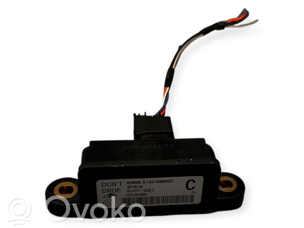 Mitsubishi Outlander ESP (elektroniskās stabilitātes programmas) sensors (paātrinājuma sensors) 