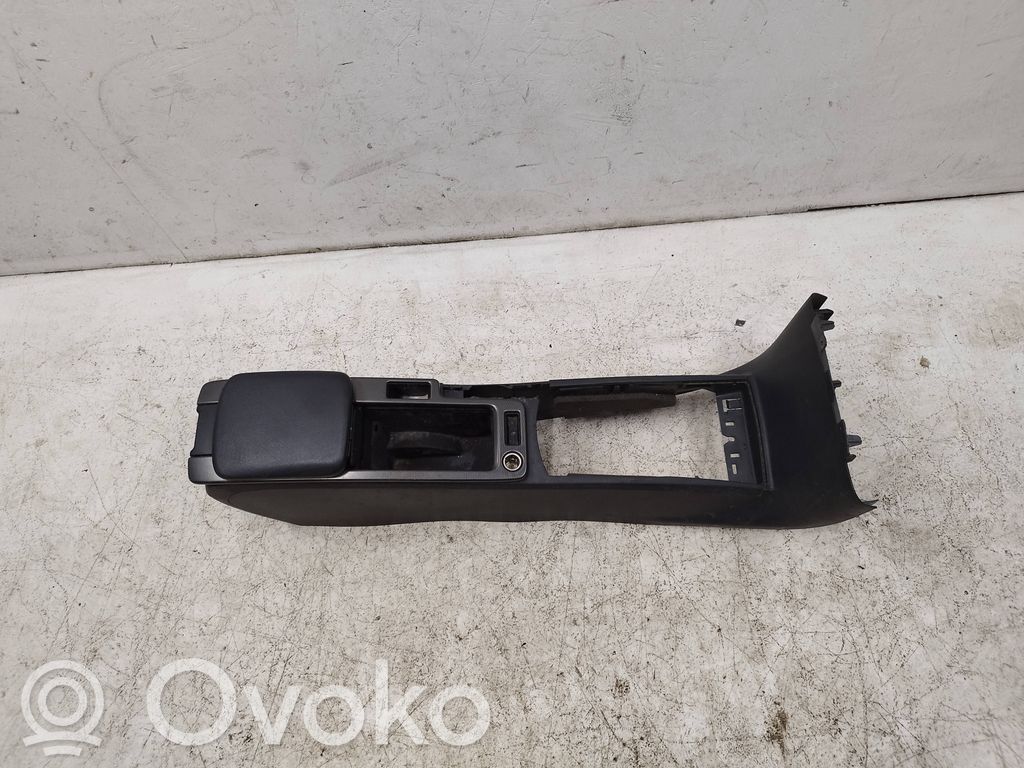 Volvo V50 Consola central 