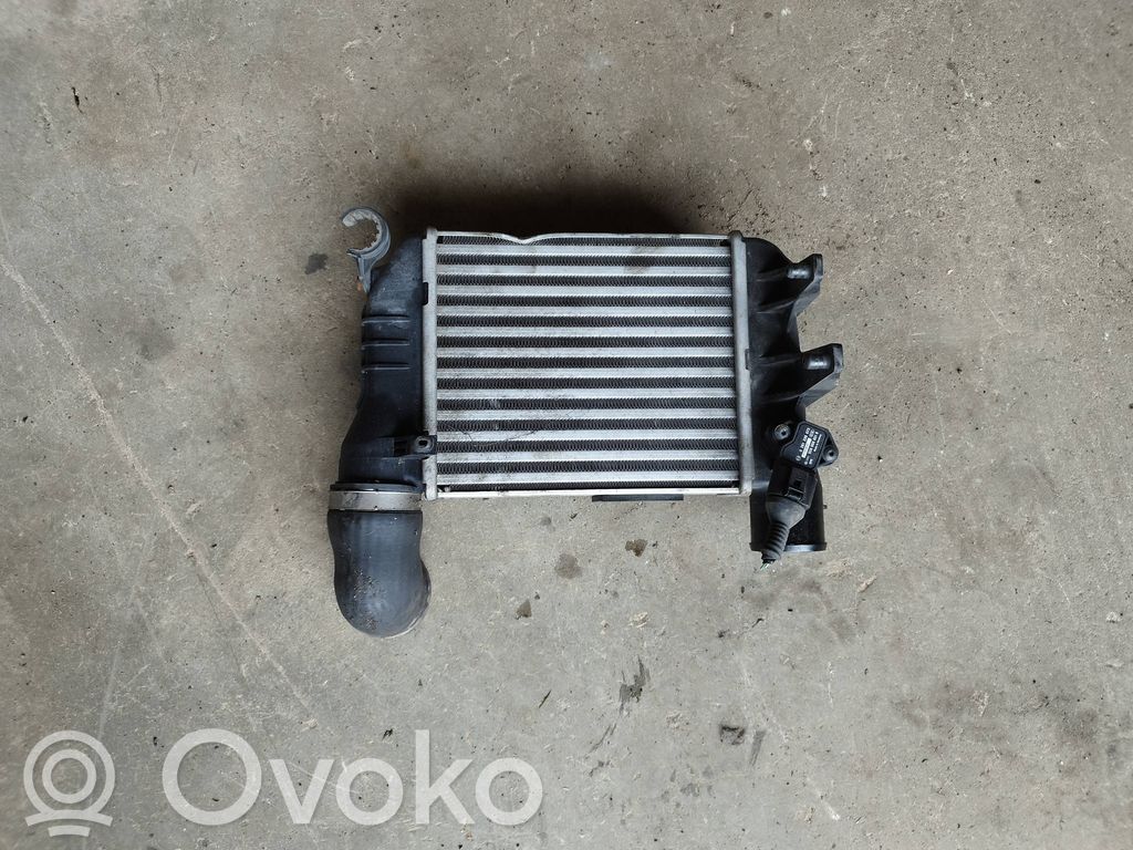 Audi A4 S4 B7 8E 8H Radiador intercooler 