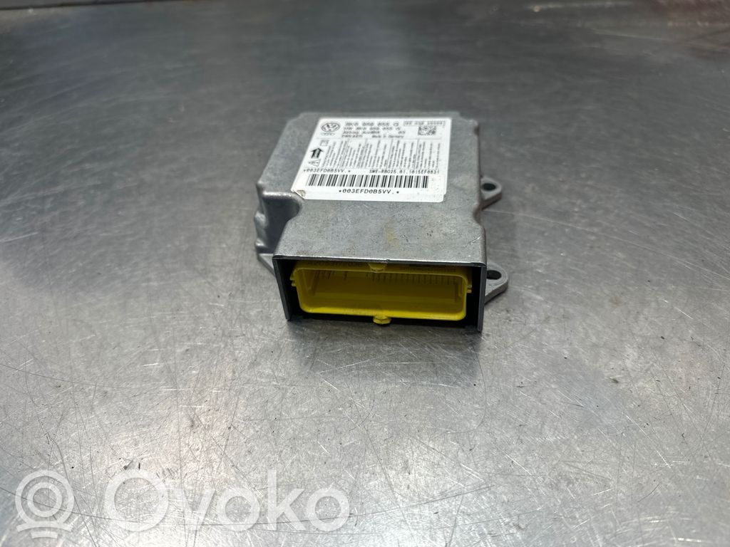 Audi A5 8T 8F Airbag control unit/module 