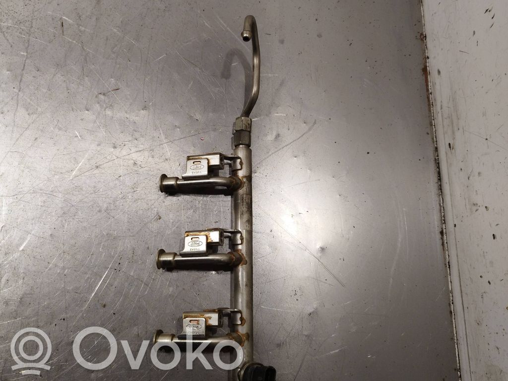 Ford Focus Polttoainepääputki 