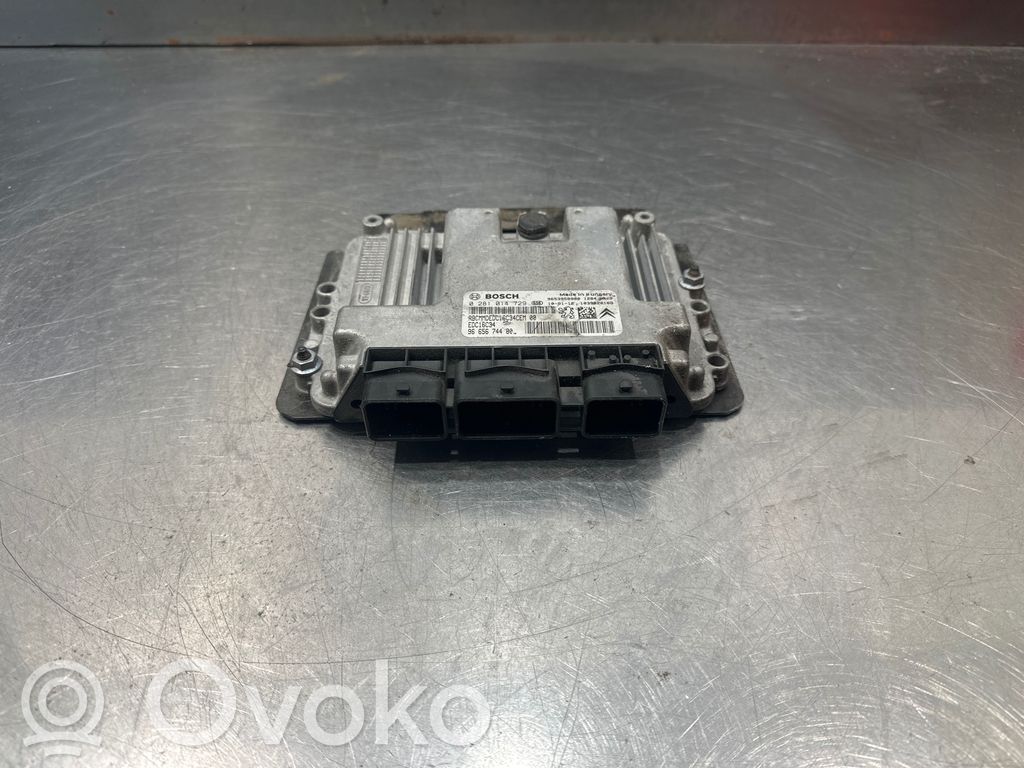 Citroen C4 Grand Picasso Engine control unit/module 