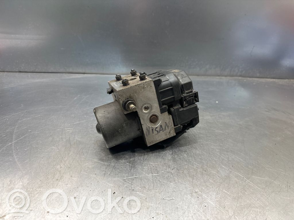 Nissan Navara D22 Bomba de ABS 
