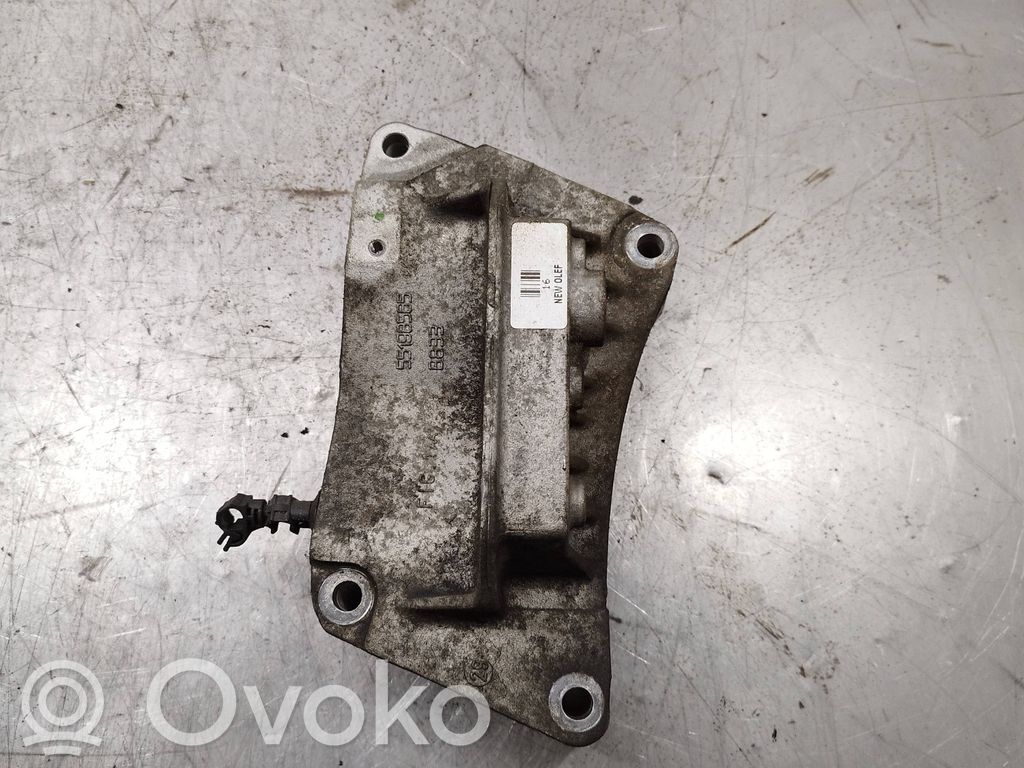 Fiat Punto (199) Engine mounting bracket 