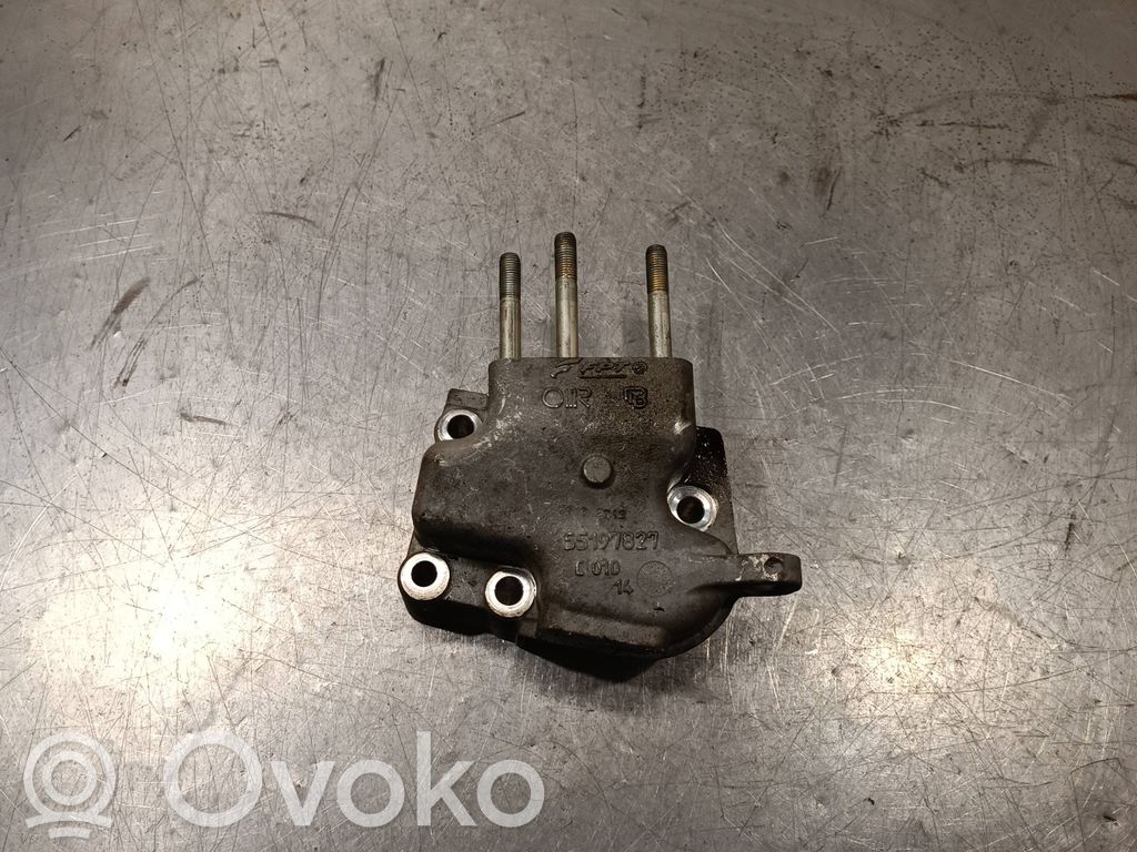 Ford Ka Engine mounting bracket 