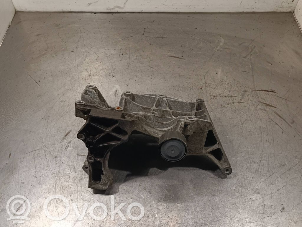 BMW X1 E84 Generator/alternator bracket 