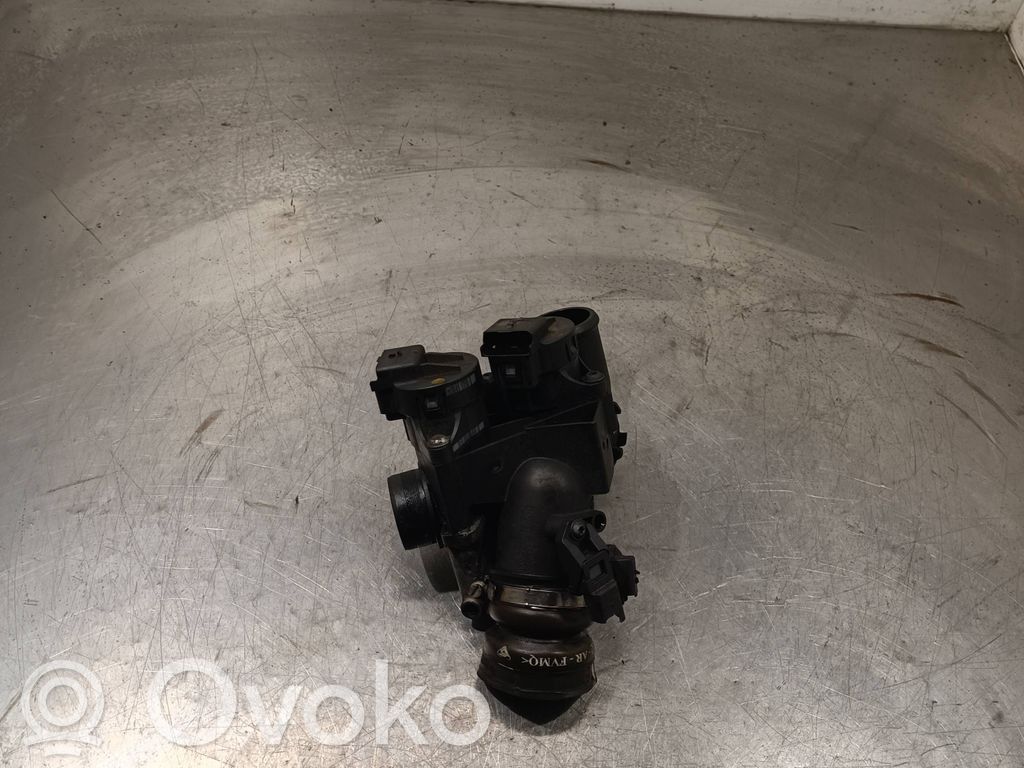Volvo V50 Droselinė sklendė 