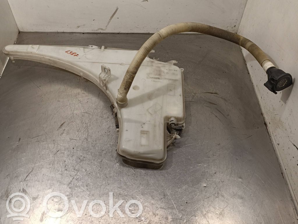 BMW 3 E90 E91 Langų skysčio bakelis 