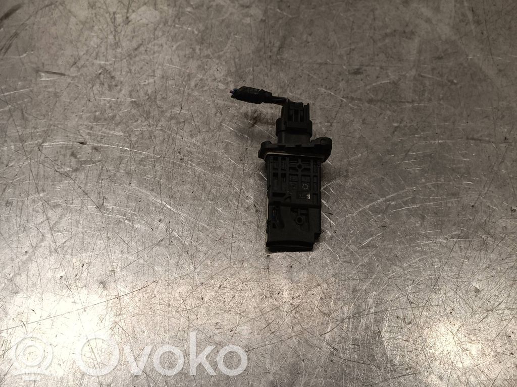 Ford Mondeo MK V Gaisa plūsmas mērītājs 