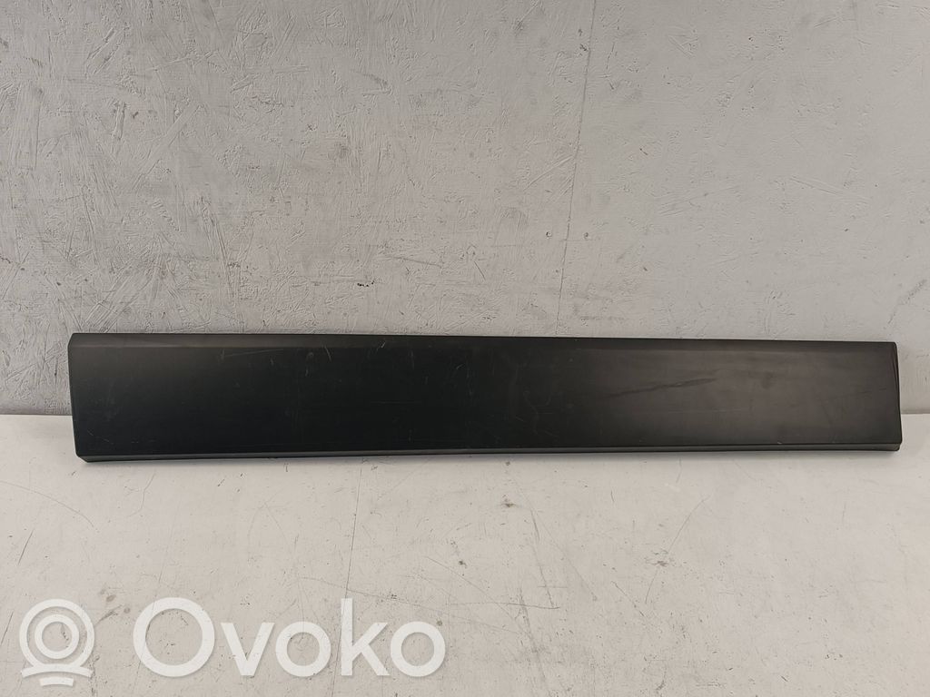 Renault Trafic III (X82) Listwa drzwi tylnych samochodów dostawczych 