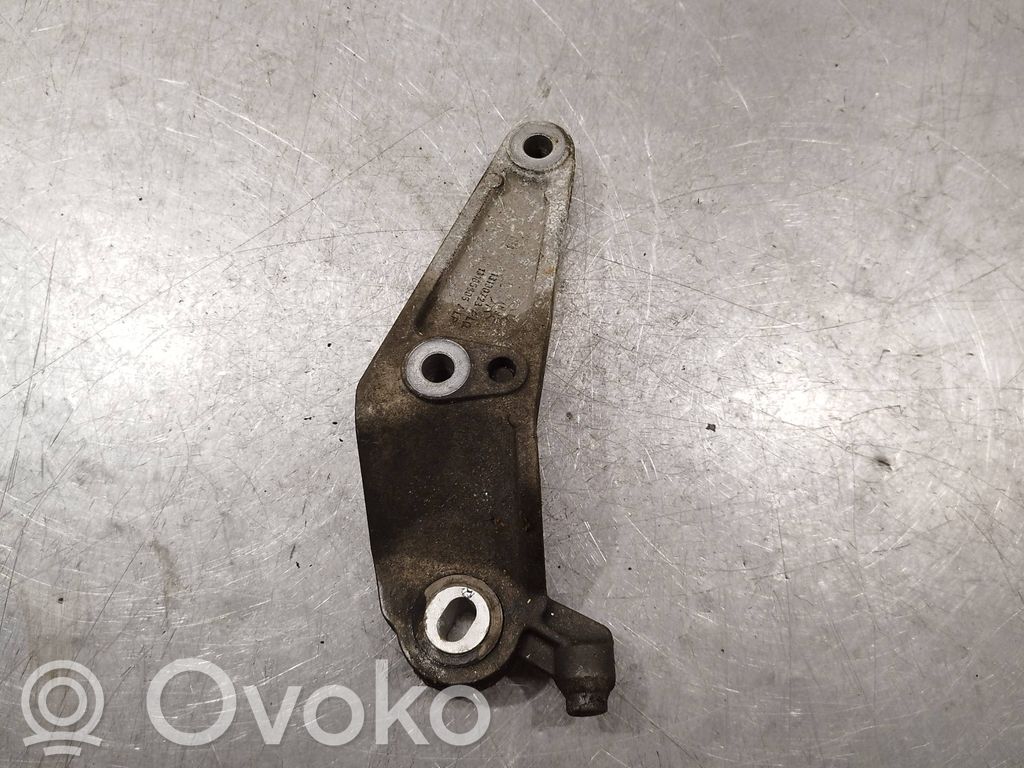 Opel Corsa D Gearbox mounting bracket 