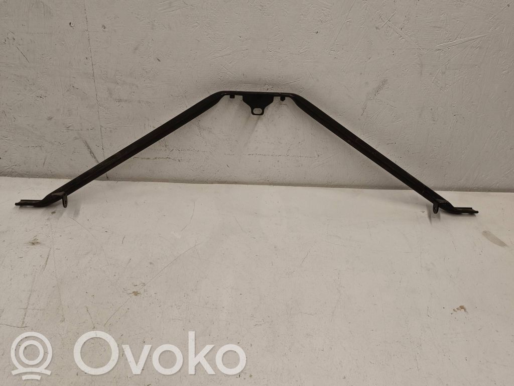 Radiator support slam panel bracket   7033745,10031013