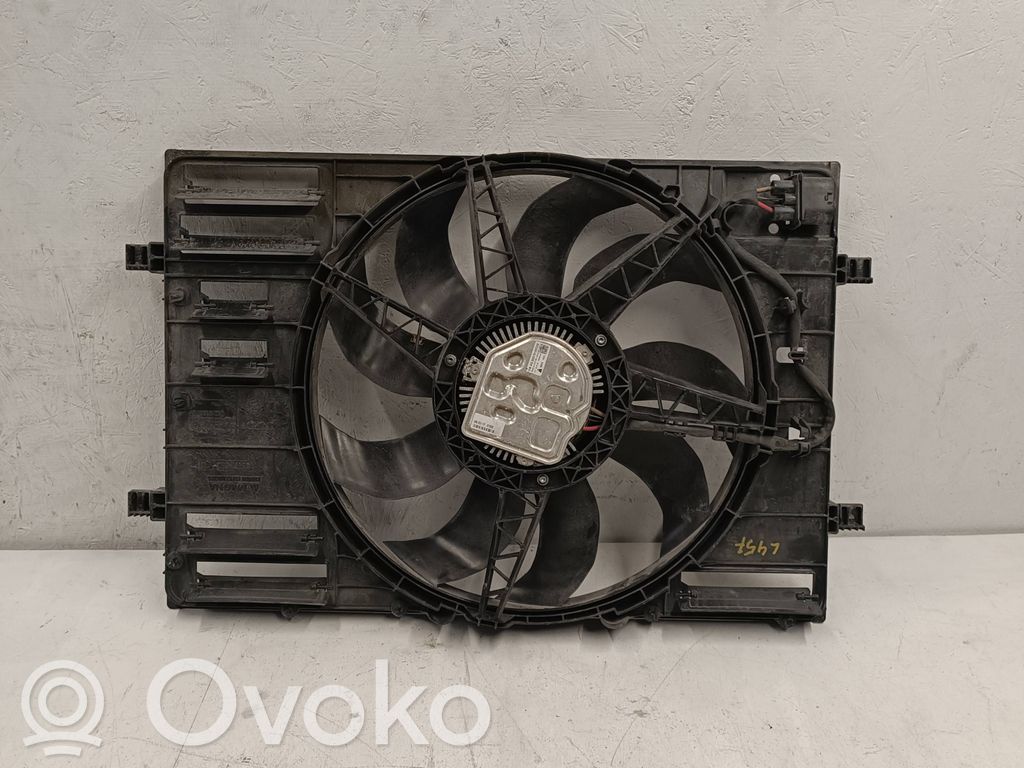 Volkswagen PASSAT B8 Ventilatore di raffreddamento elettrico del radiatore 