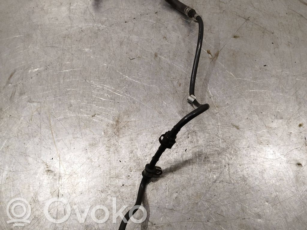 Audi A4 S4 B8 8K Tubo de alimentación del combustible 