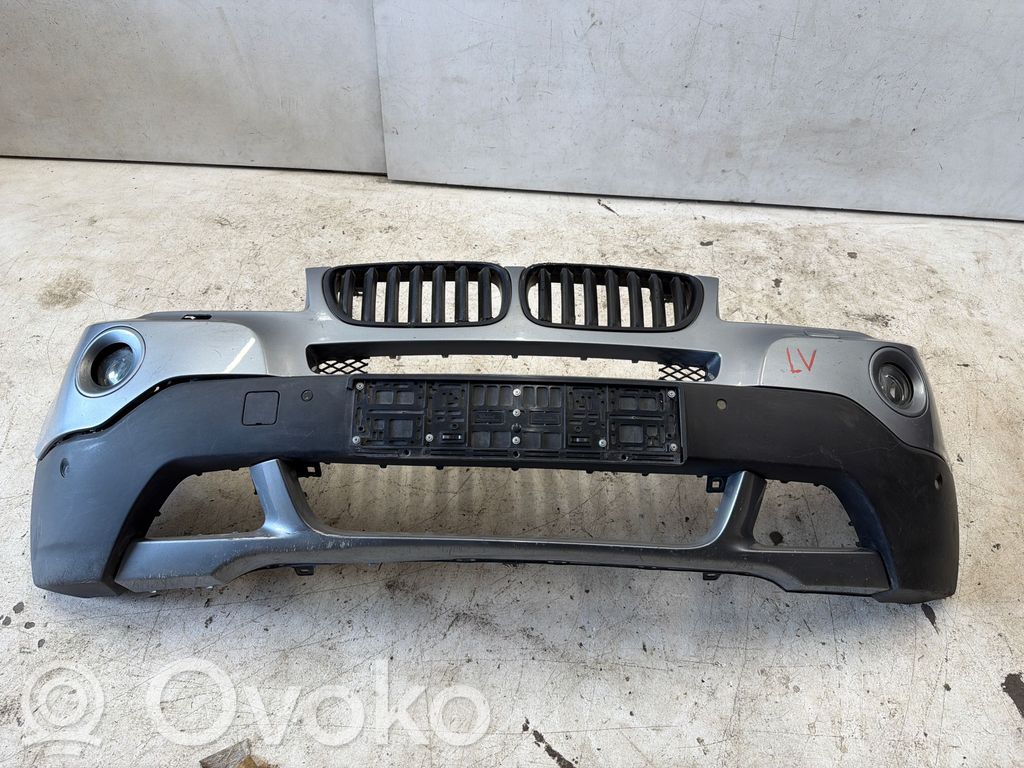 BMW X3 E83 Priekinis bamperis 