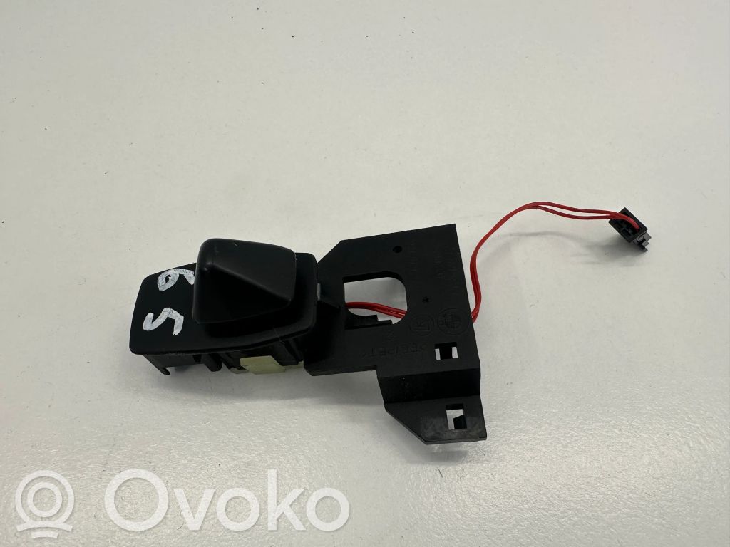 BMW 5 E60 E61 Steering wheel adjustment switch 
