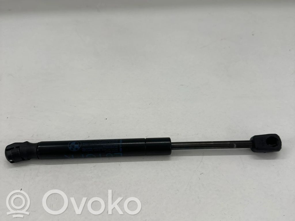 BMW 5 E60 E61 Tailgate/trunk strut/damper 