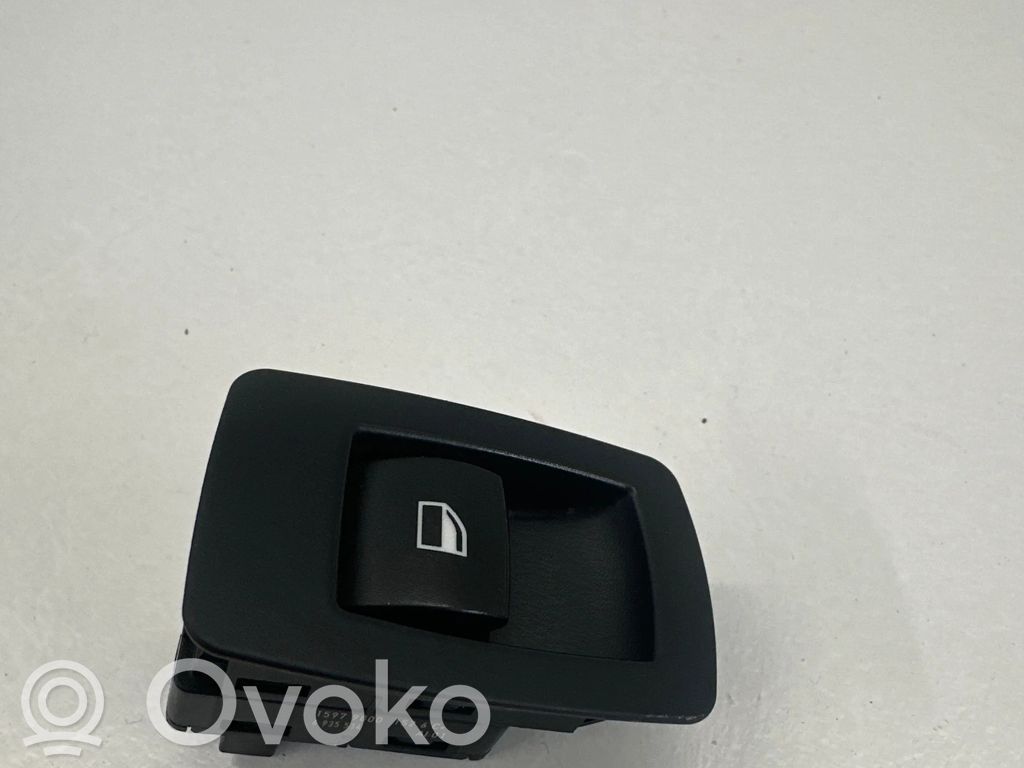 Electric window control switch   6945874,15939900,15979800