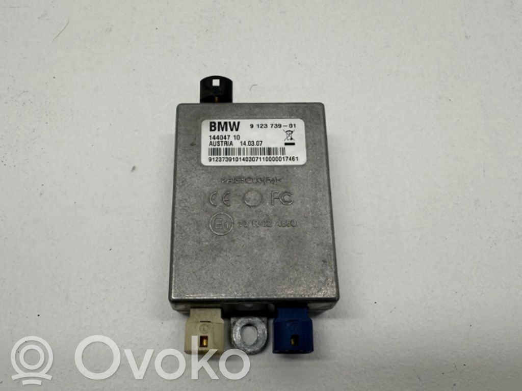 BMW 5 E60 E61 Antenos stiprintuvas 