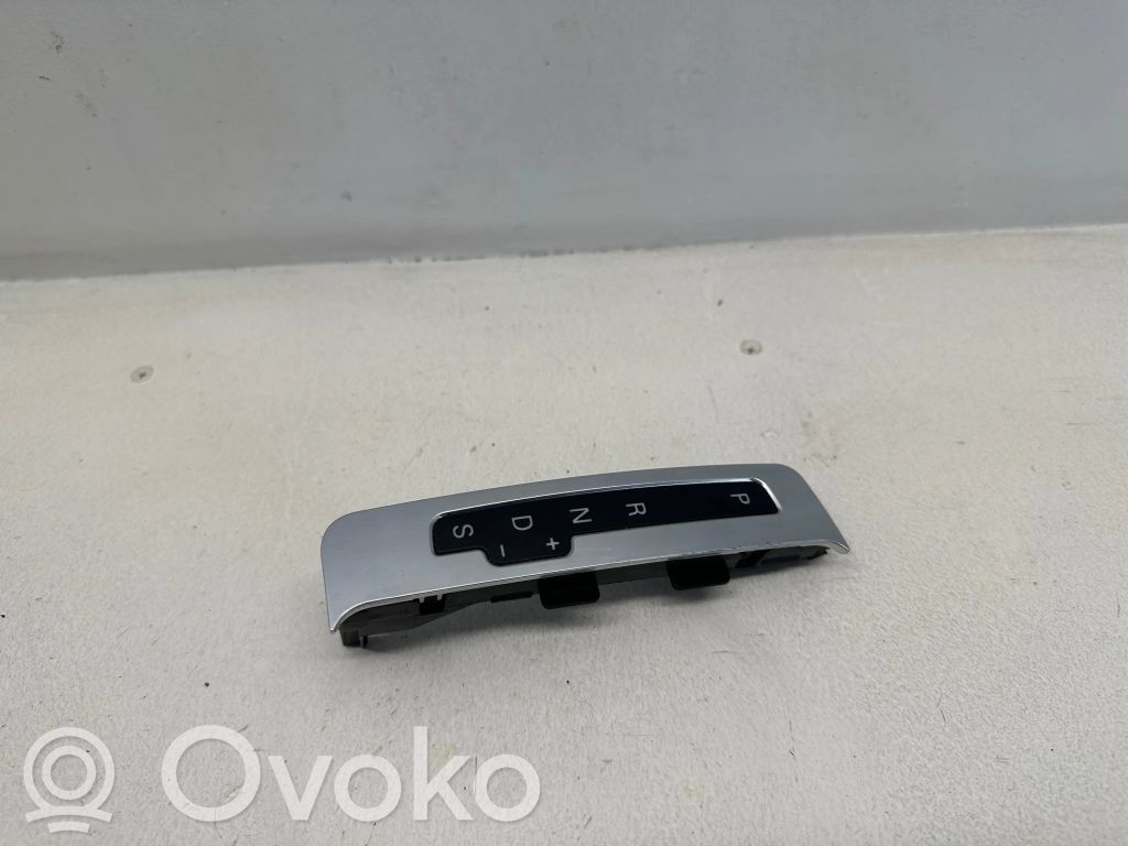Audi A6 S6 C6 4F Gear shift selector indicator 