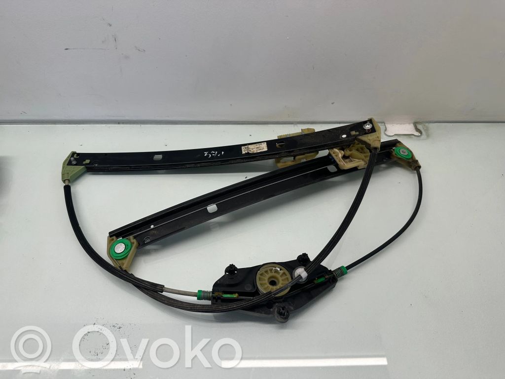 Audi A4 S4 B8 8K Mechanizm podnoszenia szyby przedniej bez silnika 