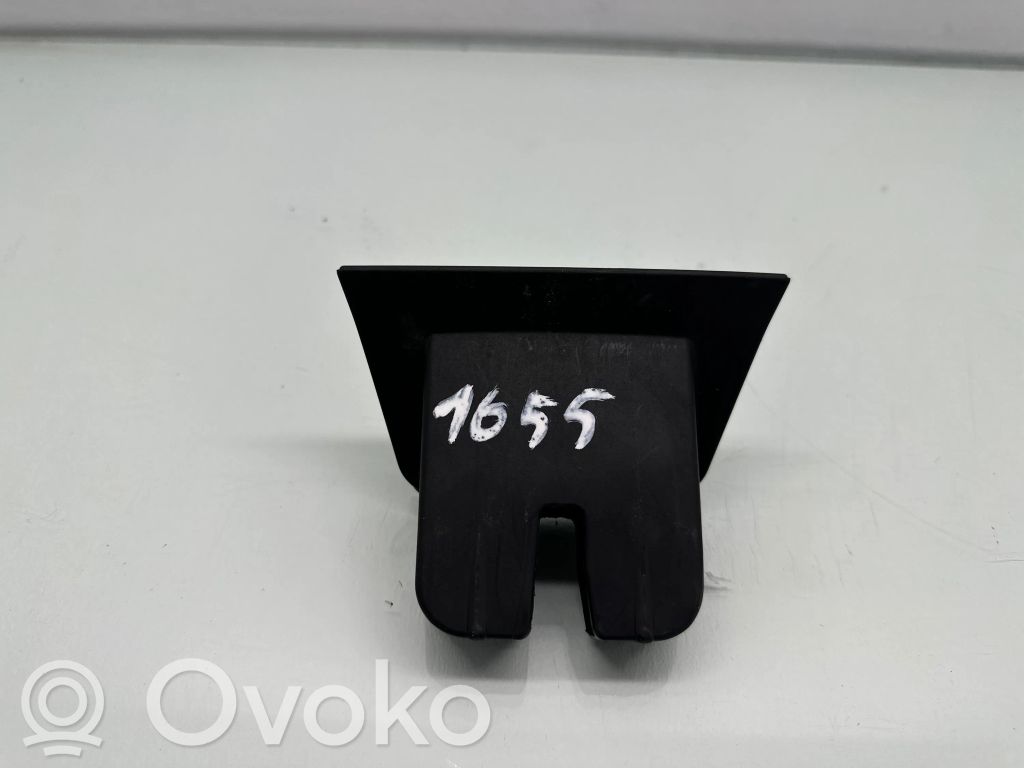 Audi A4 S4 B8 8K Slēdzenes dekoratīvā apdare 