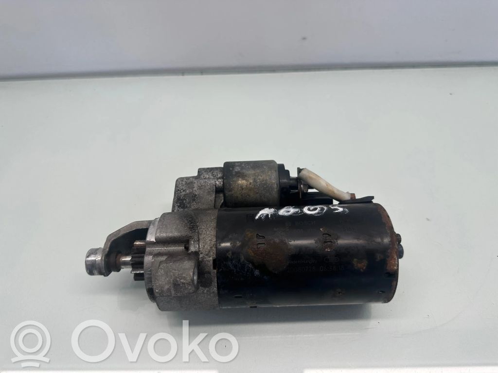 Audi A4 S4 B8 8K Starteris 