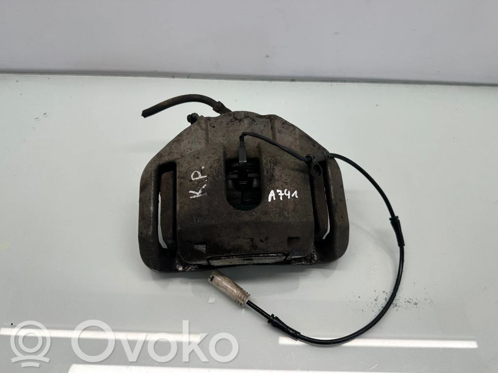 BMW 5 E60 E61 Передний суппорт 