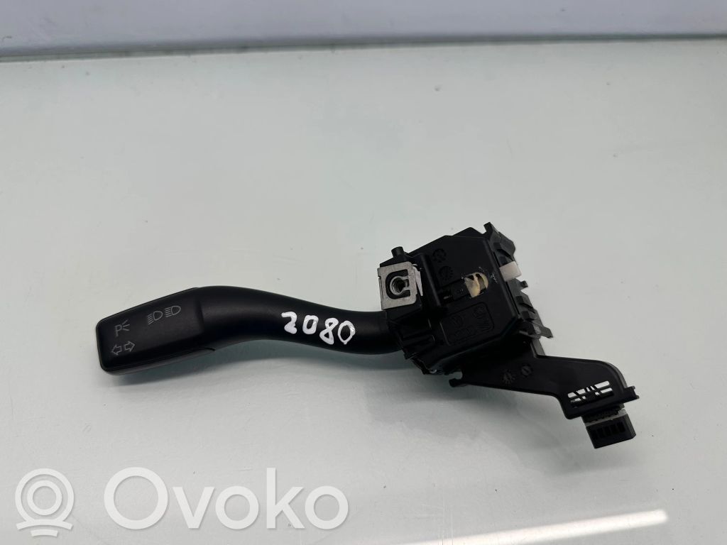Audi A3 S3 8P Palanca de intermitentes 