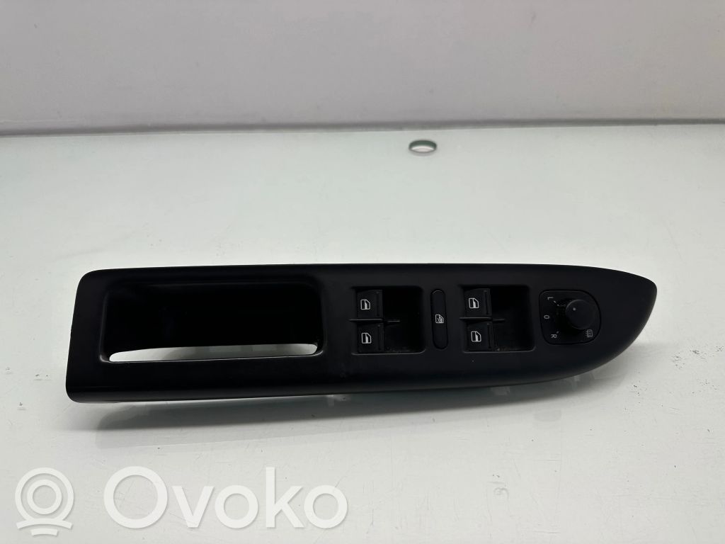 Volkswagen Golf Plus Przyciski szyb 