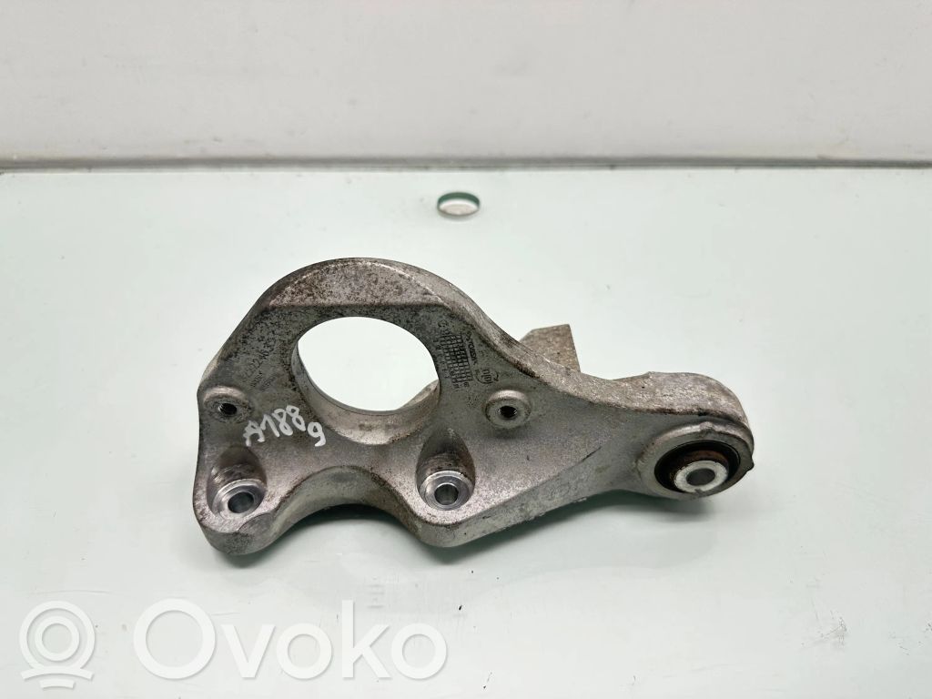Volvo XC60 Driveshaft support bearing bracket 